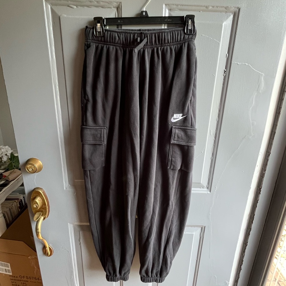 Nike Cargo Sweatpants